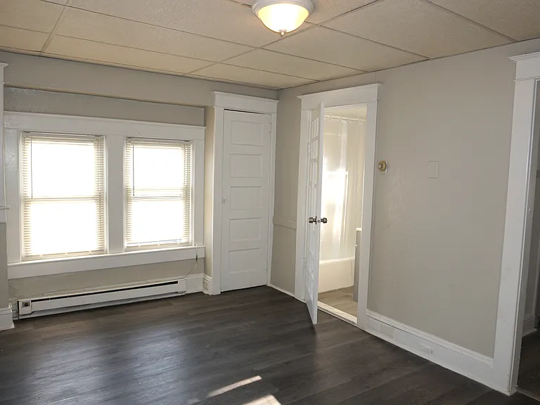 150 S 12th St #3 — Photo 6