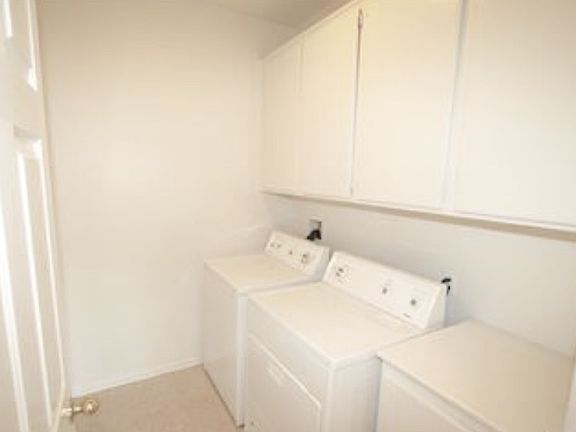 4th image of 26319 Arboretum Way Unit 406