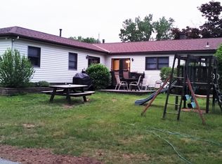 9 Clemente Ln, Waterford, NY 12188