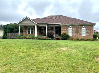 110 Club House Dr, Reidsville, NC 27320