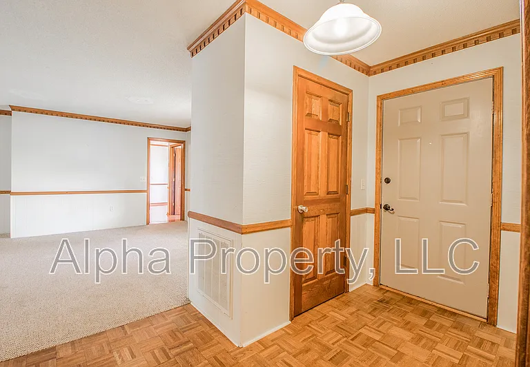 102 Ticonderoga Dr — Photo 4