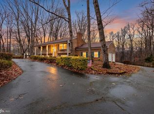 54 Richards Ferry Rd, Fredericksburg, VA 22406