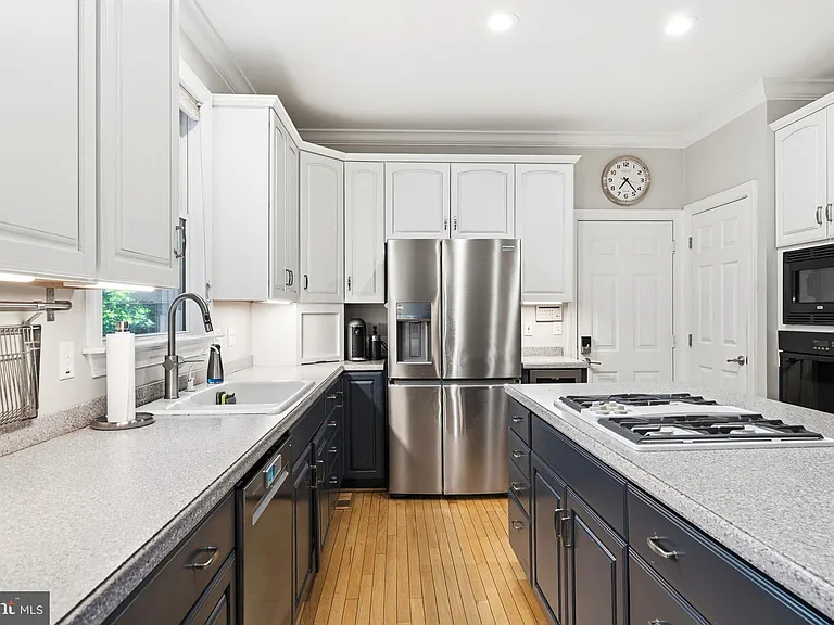 11203 Dancer Ct — Photo 11