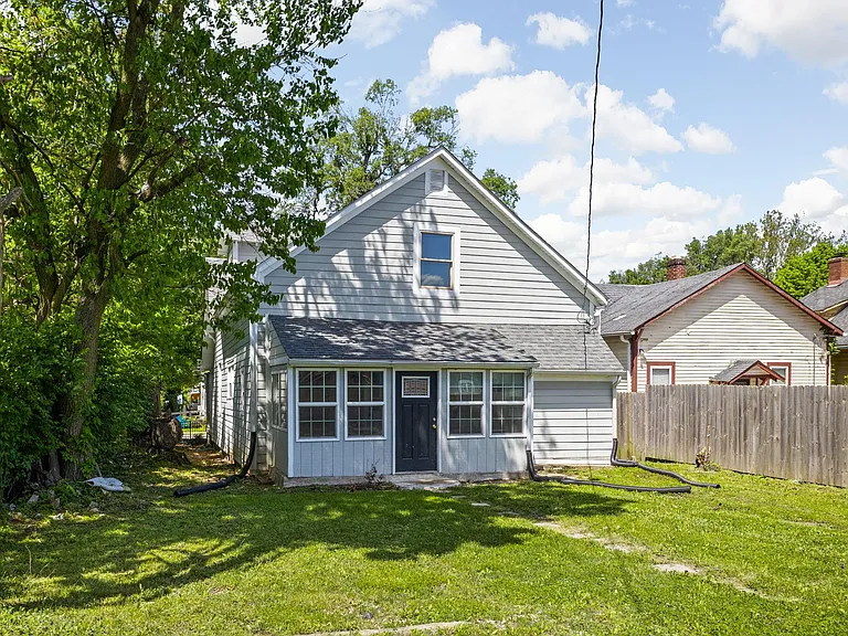 2919 Winthrop Ave — Photo 21
