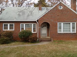 1025 Leona St, Winston Salem, NC 27107