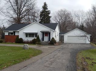 31 Hessland Ct, Elma, NY 14059