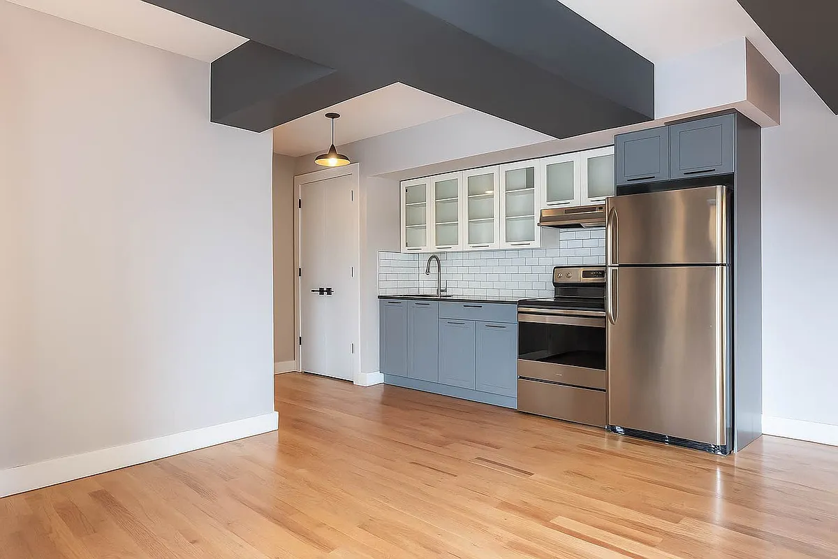 Building Photo - 186 Lenox Rd #4I