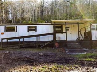 579 Harris St, Spruce Pine, NC 28777