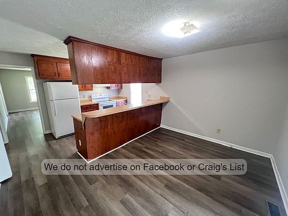 4th image of 6325 Marykirk Dr