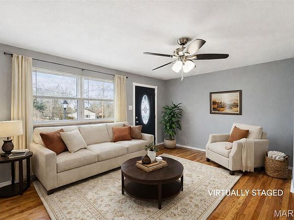 2nd image of 2949 Gladwood Dr