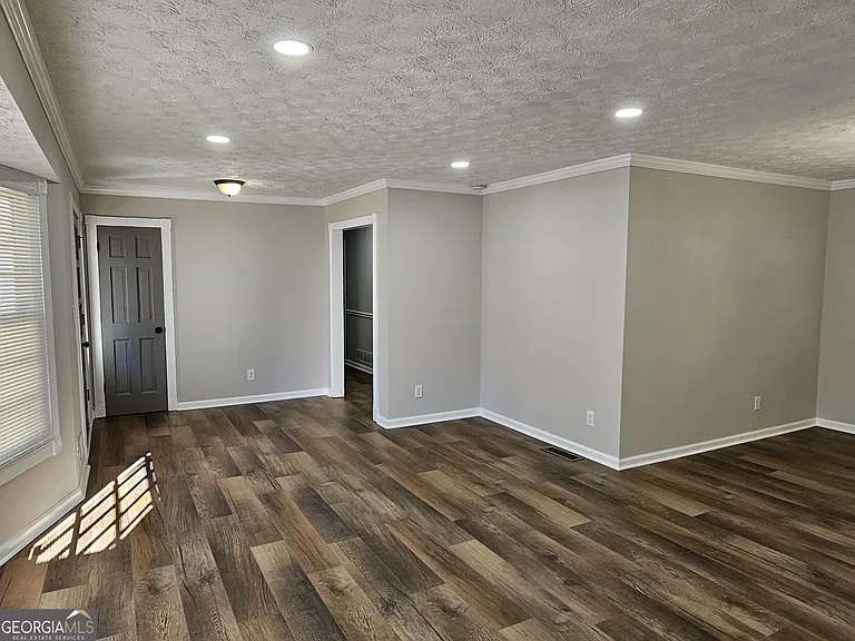 683 Ginger Cake Rd — Photo 18