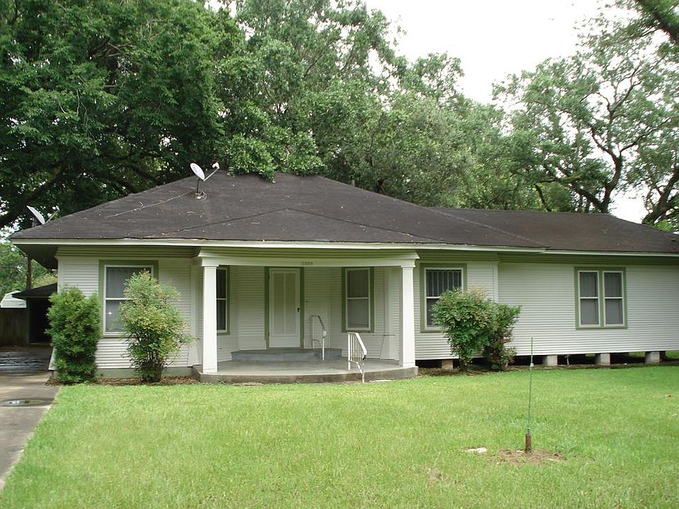 1st image of 2809 Avenue G
