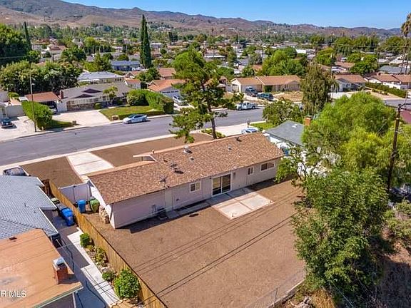 2nd image of 2649 Elizondo Ave