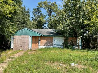 5233 Dieppe St, Houston, TX 77033