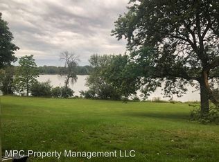 211 N 2nd St APT 3, Delavan, WI 53115