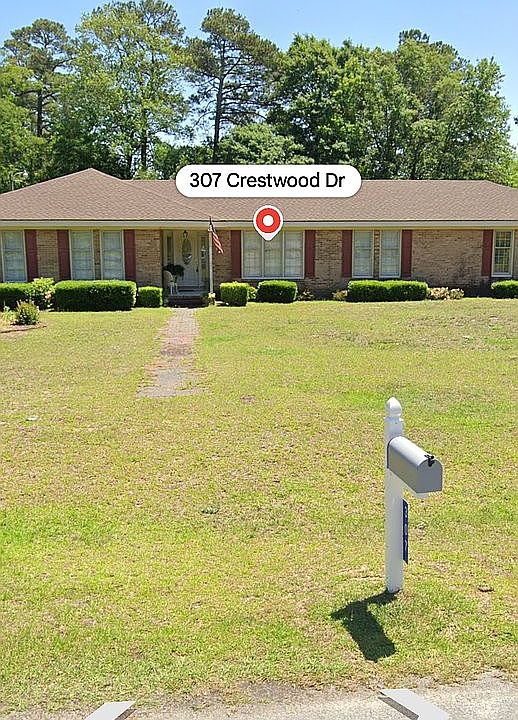 1st image of 307 Crestwood Dr