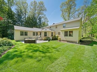 6 Garfield St, Lexington, MA 02421