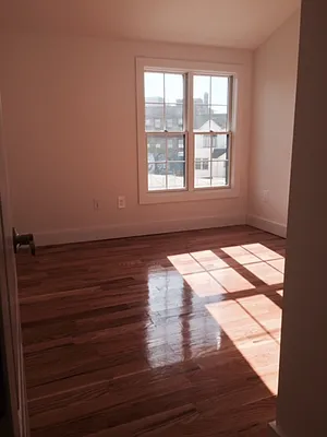 Rented by Kaliope Voulkoudis, LREB | media 23