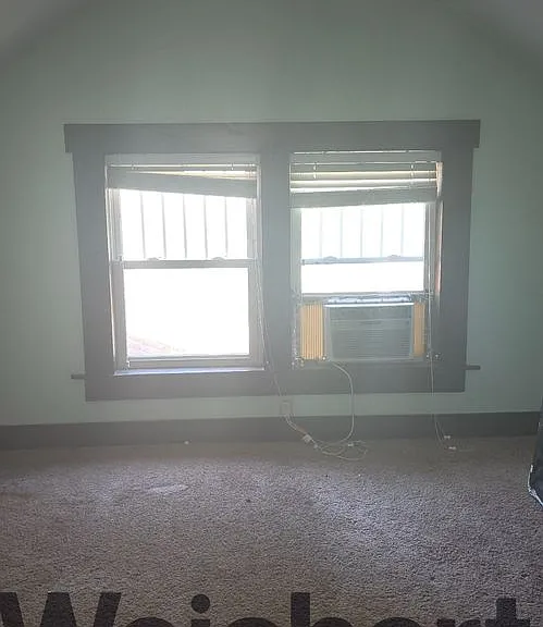 803 W Main St — Photo 16