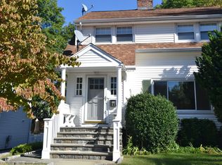 11 Broadview Ter, Norwalk, CT 06851