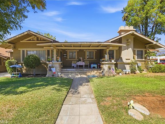 3rd image of 626 W Olive Ave