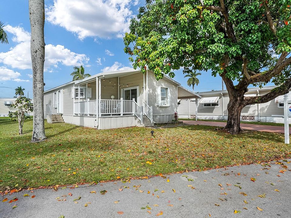 1st image of 8531 SW 20th Court