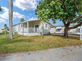 8531 SW 20th Ct, Davie, FL 33324