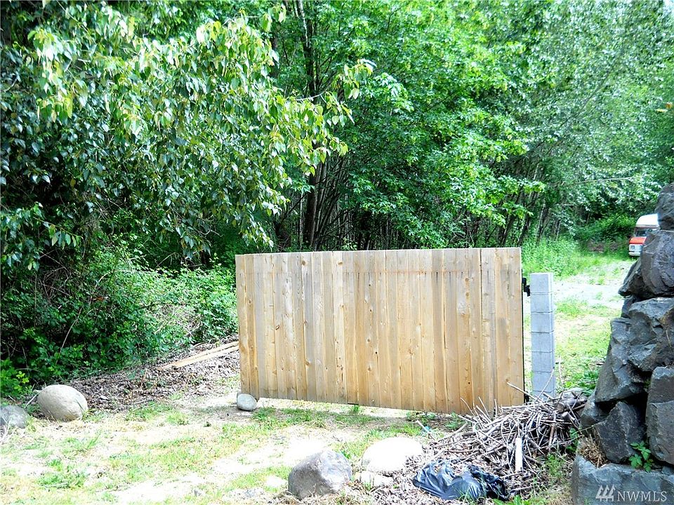 1st image of 9409 148th Ave E