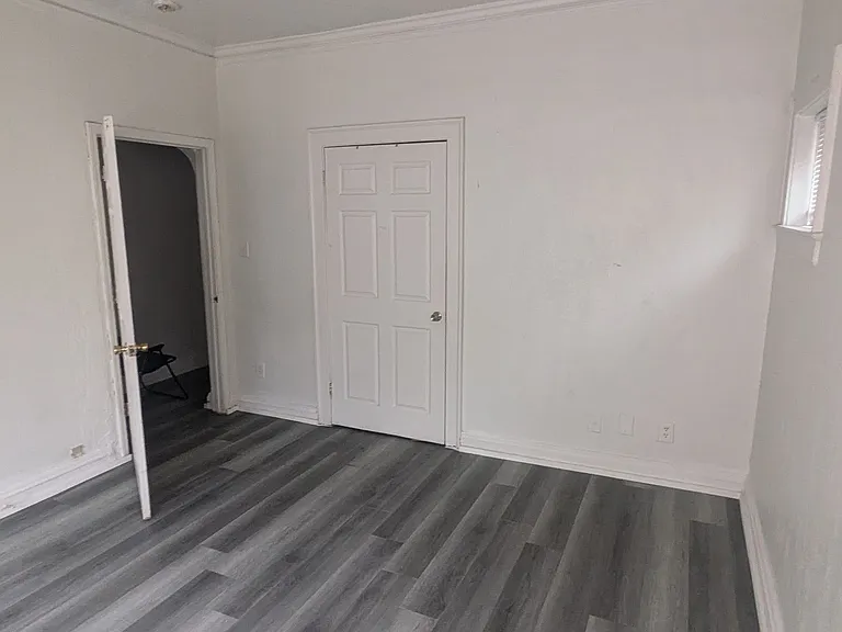 910 Randolph St #2 — Photo 3