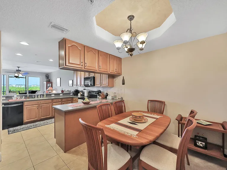 7070 Key Haven Rd — Photo 9