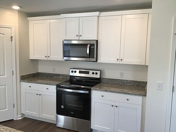 3rd image of 1336 John Swann St