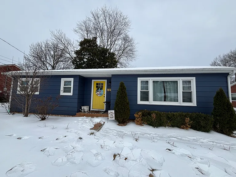 517 Whitnell Ave — Photo 1