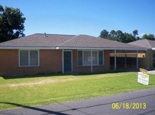 416 Saint Louis St, Raceland, LA 70394