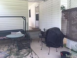2nd image of 218 Daisy Ave