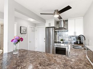 Villa The, Edmonton, AB T5K 2A3