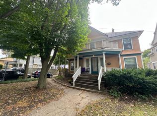 420 Crescent St NE #1, Grand Rapids, MI 49503