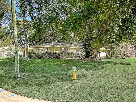 4th image of 1601 Lakewood Dr S