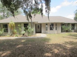 824 Berryhill Cir, Fruitland Park, FL 34731