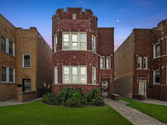 2nd image of 10810 S Avenue L