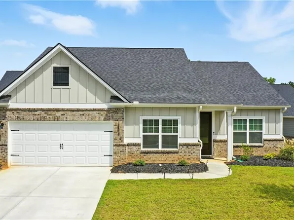 3894 Saddle Bag Ct, Dacula, GA 30019