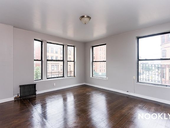 4th image of 723 Saint Nicholas Ave APT 32