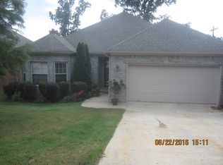 10 Ison Creek Cv, Little Rock, AR 72223
