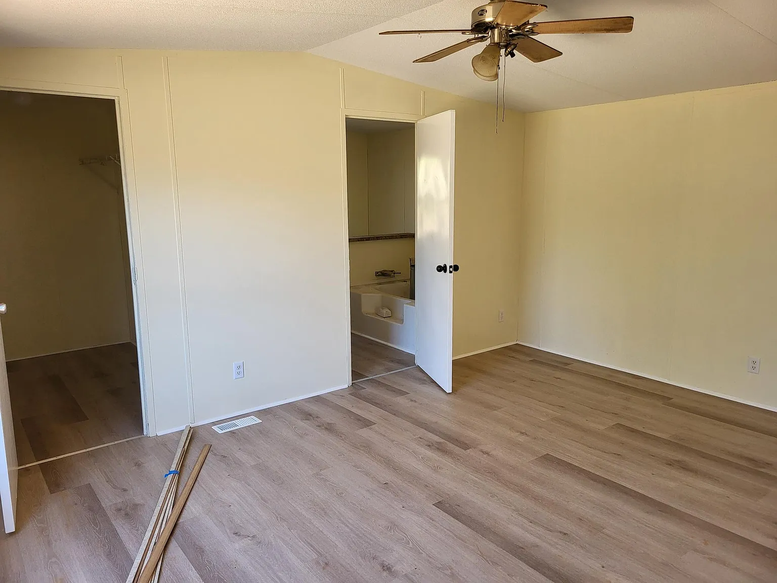 3 bed, 1216 sqft, $1,350 — Photo 4