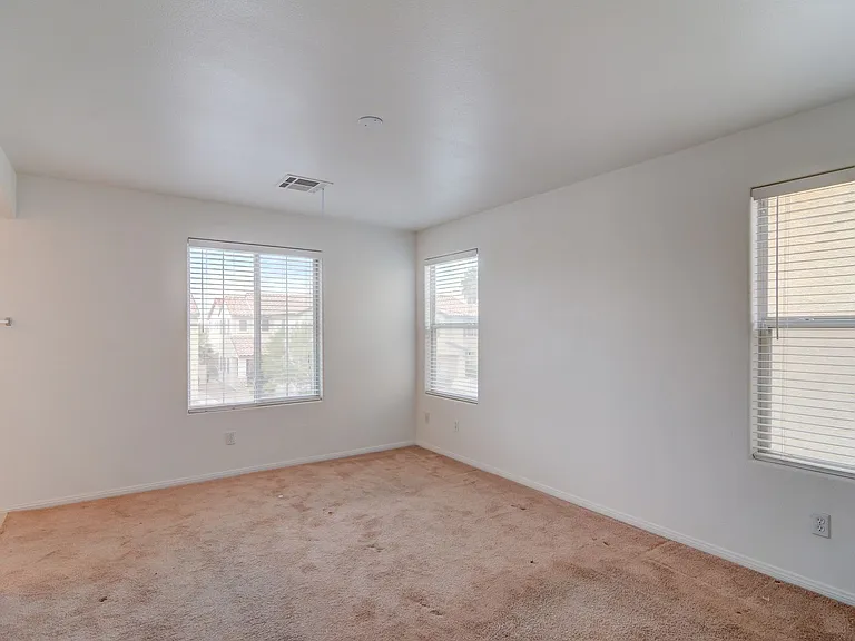 2753 Kona Crest Ave — Photo 7