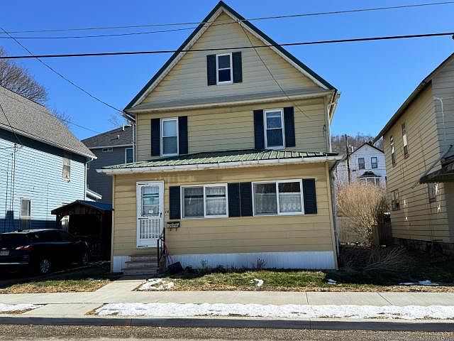 1st image of 16 Glenwood St #5