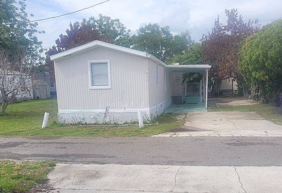 1st image of 2528 N John Young Pkwy #18