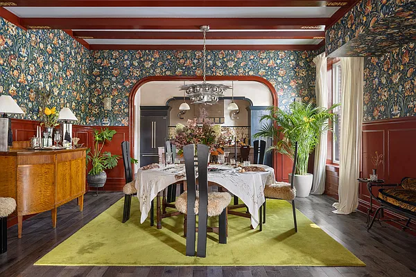 Dining area, photo 2