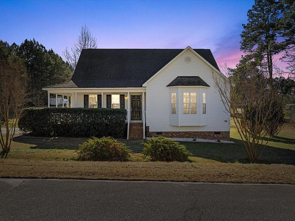 1st image of 23 Fogleglen Dr