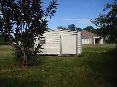 4th image of 2231 SE Seamist Street