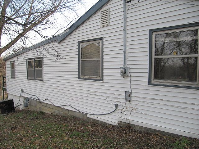 2nd image of 12285 S Nelson Rd
